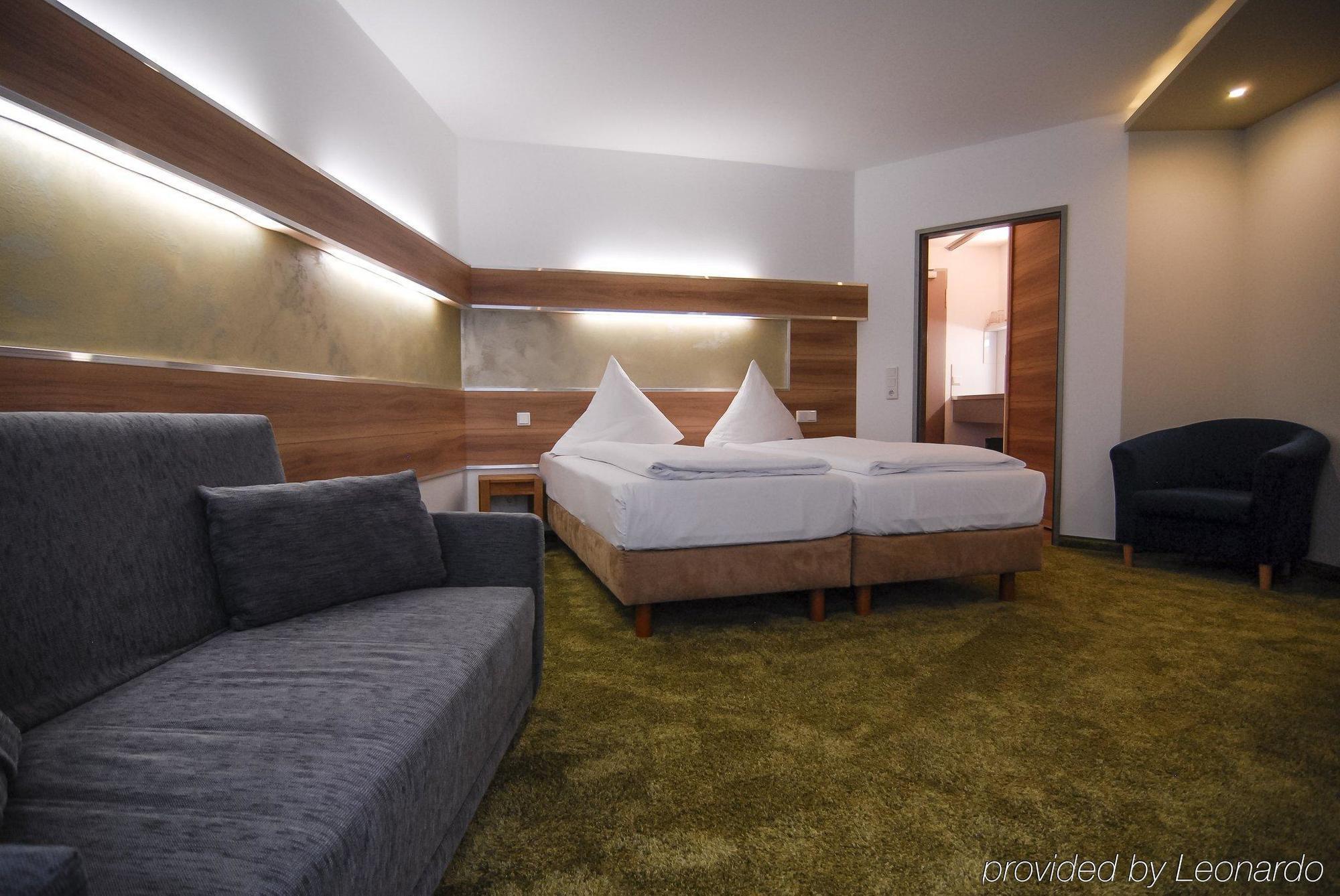 Petul Apart Hotel City Premium Essen Buitenkant foto