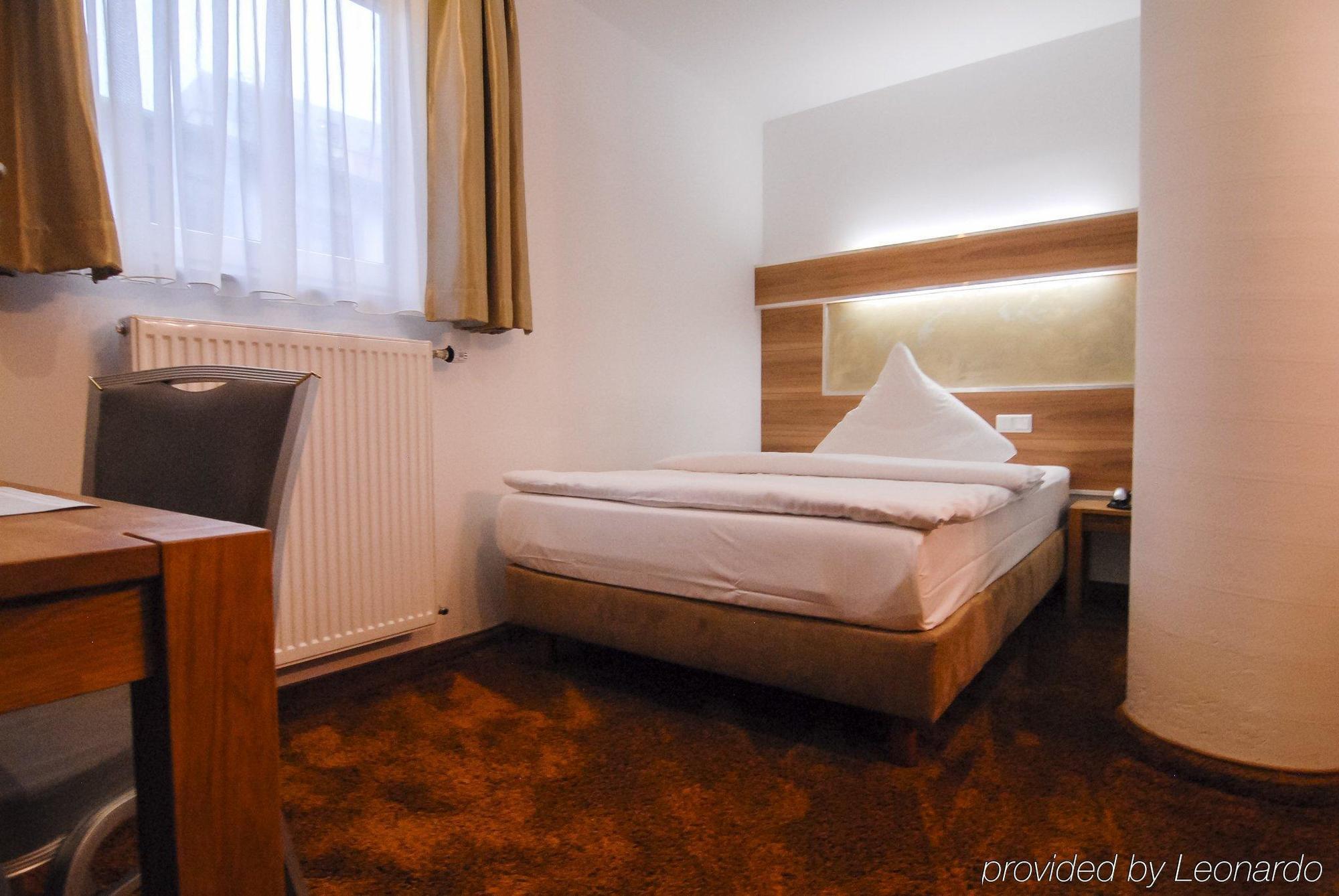 Petul Apart Hotel City Premium Essen Buitenkant foto