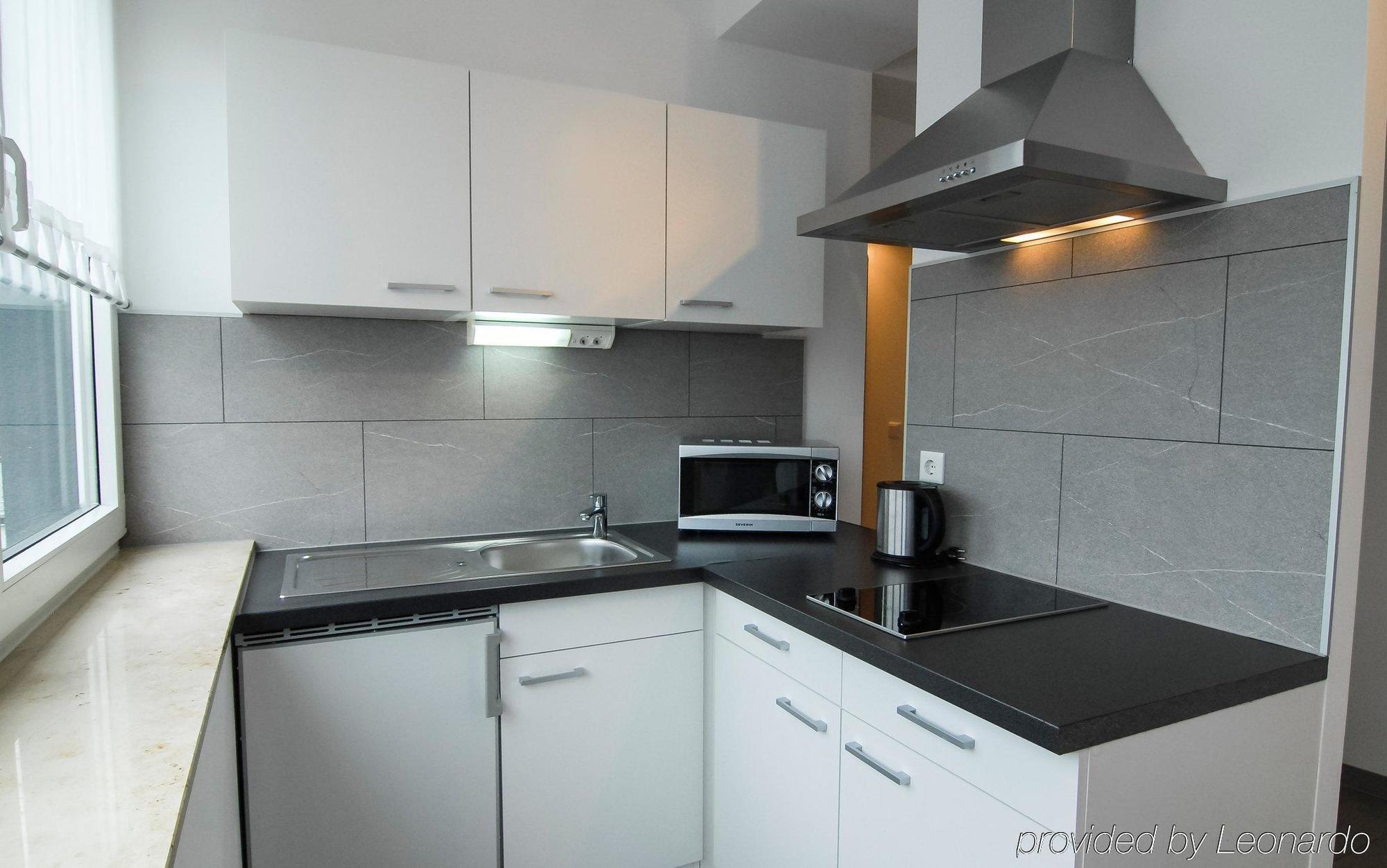 Petul Apart Hotel City Premium Essen Buitenkant foto