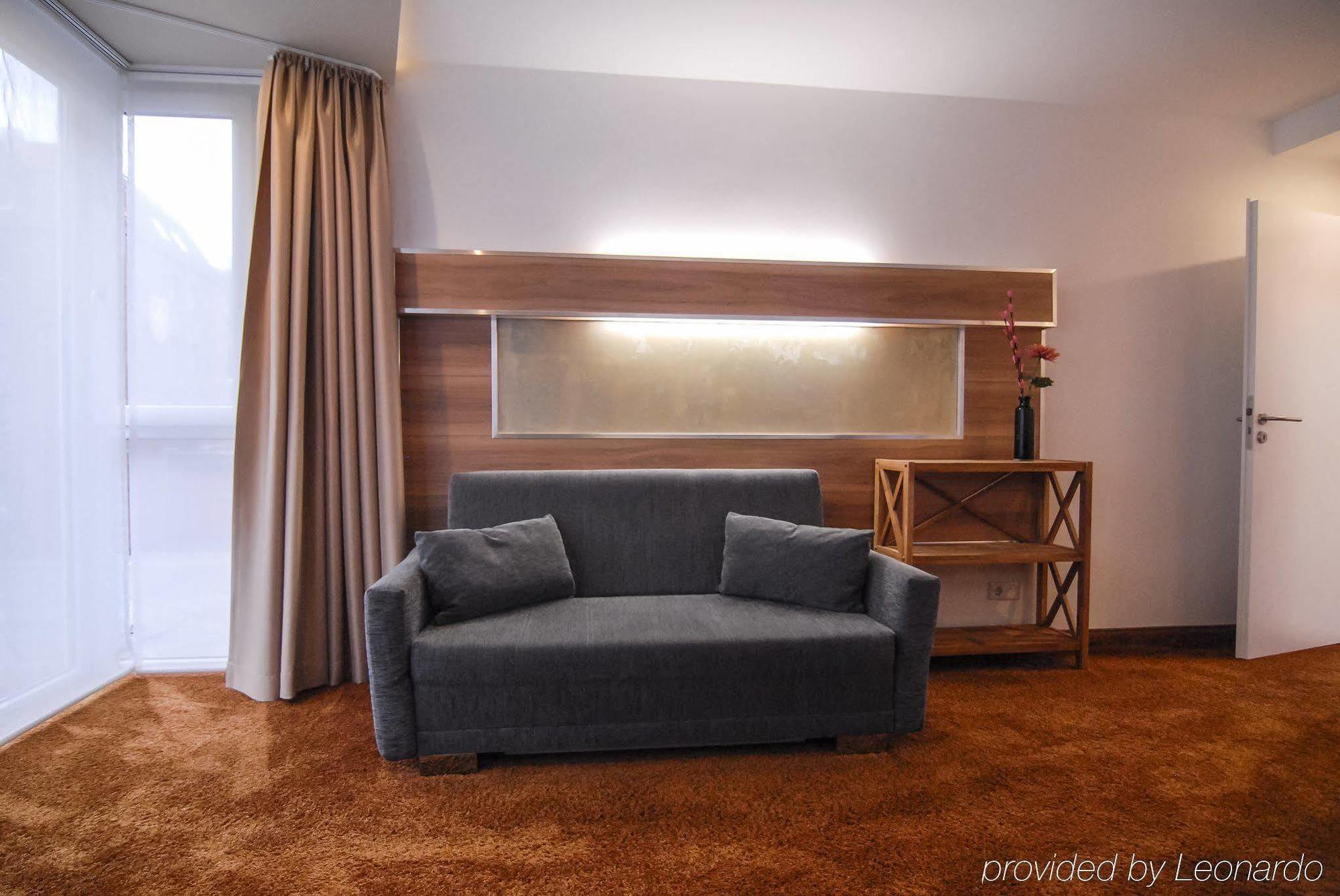 Petul Apart Hotel City Premium Essen Buitenkant foto