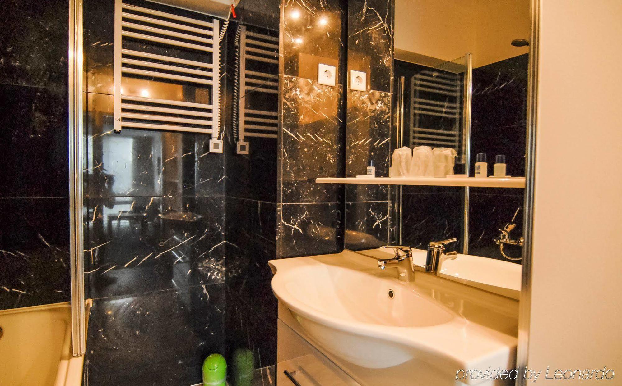 Petul Apart Hotel City Premium Essen Buitenkant foto