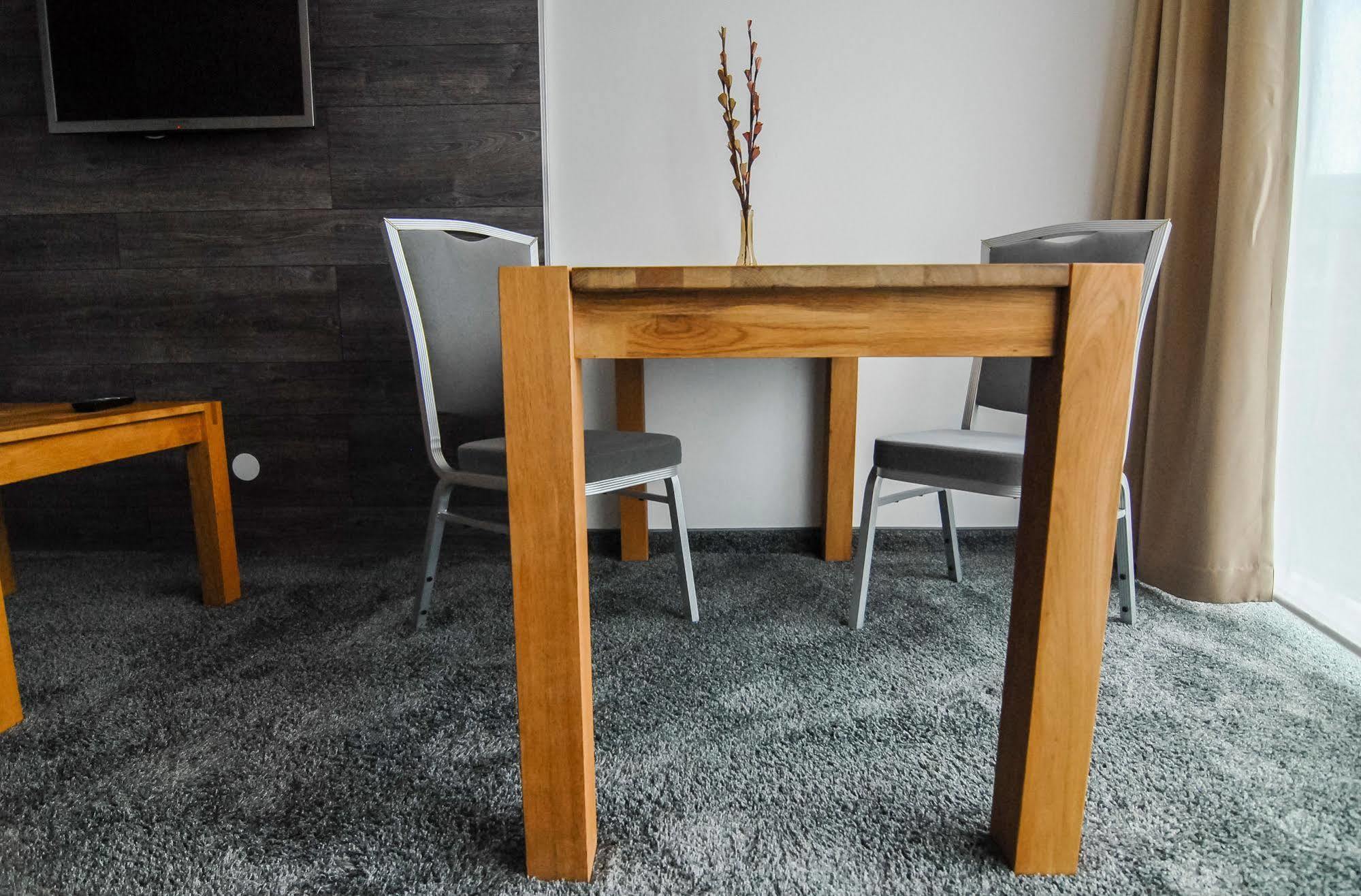 Petul Apart Hotel City Premium Essen Buitenkant foto